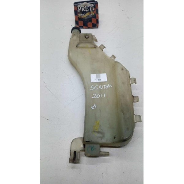 Reservatório  De Água Radiador Nissan Sentra 2015