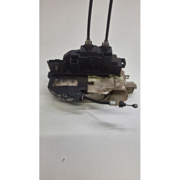 Fechadura Porta Dianteira Esquerda Hyundai I30 2010 / 2011