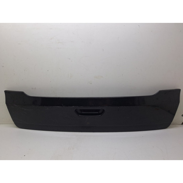 Aplique Tampa Traseira Fiat Palio Weekend 1.4 2006 Detalhe