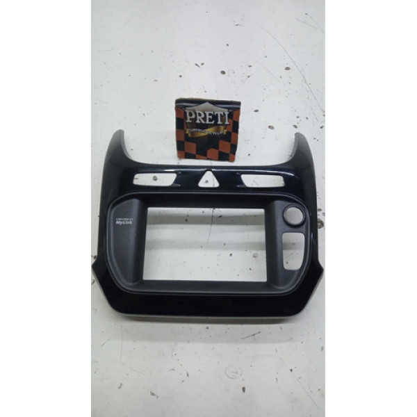 Moldura / Acabamneto Multimidia Painel Chevrolet Cobalt 2015