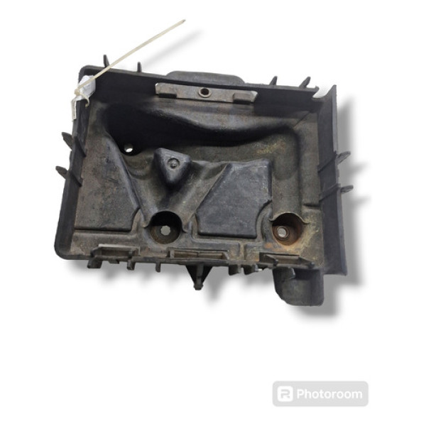 Suporte Bateria Volkswagen Fox 2009 / 2014 