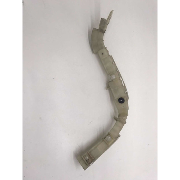 Guia Do Para Choque Traseiro Captiva 2010 L/d Original