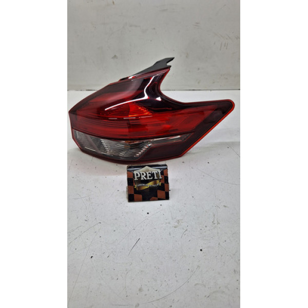 Lanterna Traseira Lado Direito Nissan Kicks 2021 / 2022 