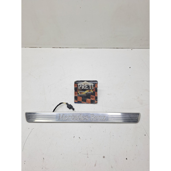 Acabamento Diant. Dir Soleira Eletrica Mercedes Cla 200 017 