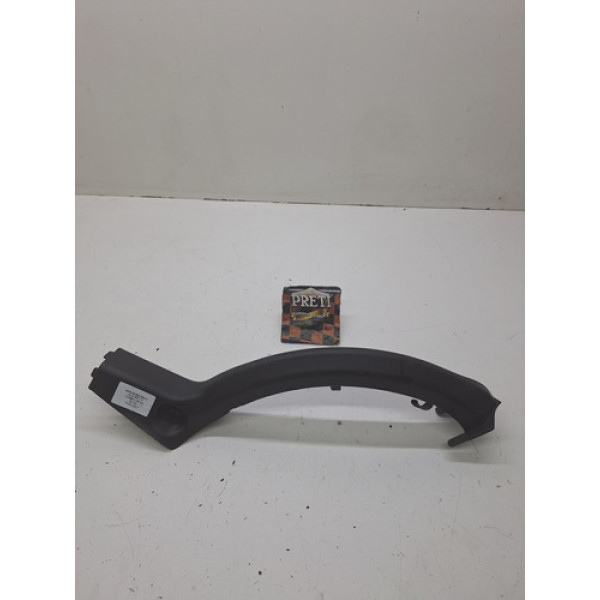 Moldura Tampa Traseira Esquerda Mercedes Cla 200 2017