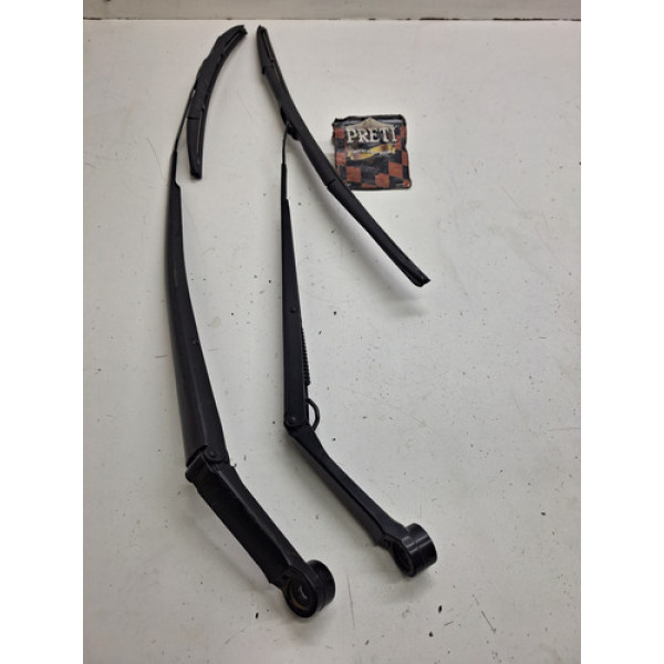 Par Palheta Limpador Toyota Corolla Cross 2022 / 2023 