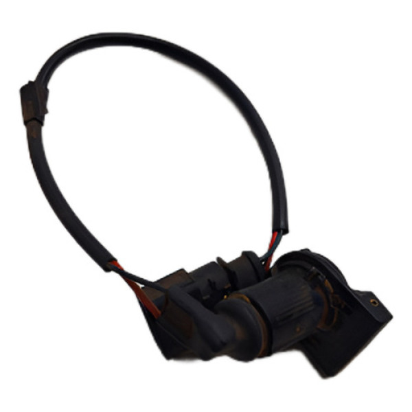 Tomada Entrada 12v Vw Amarok 3.0 V6 2020 / 2020