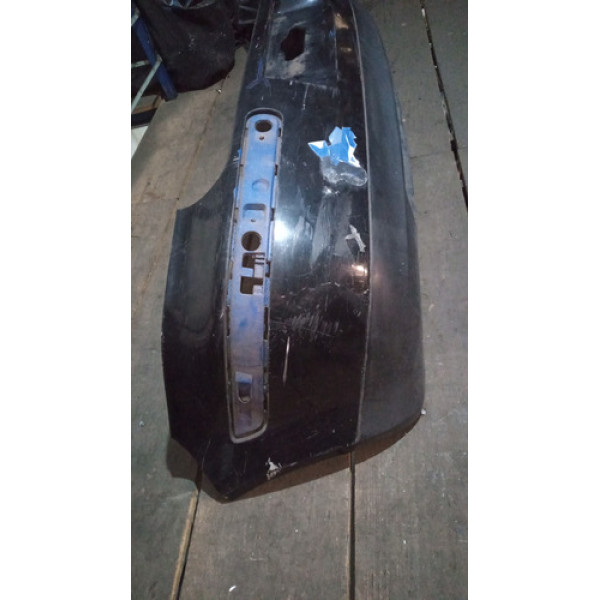 Para-choque Traseiro Volkswagen Golf 2002 / 2003 C Detalhes 