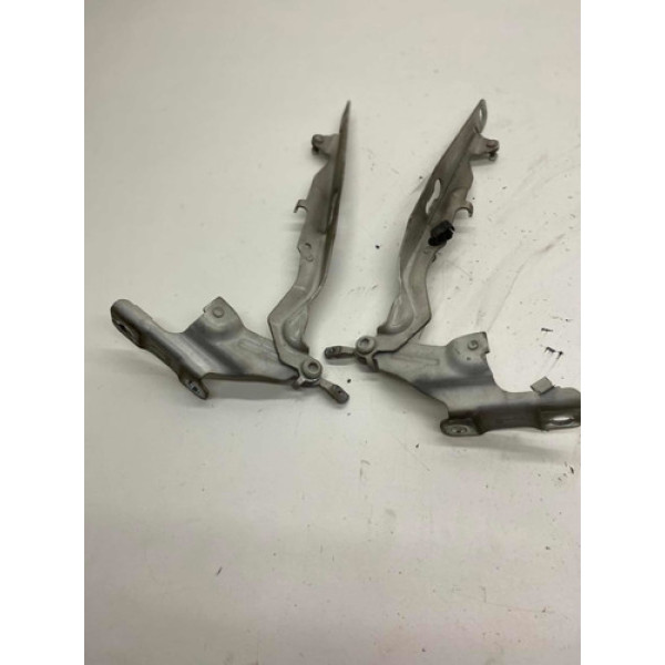 Braço Do Capo Volvo Xc60 T5 2008 A 2012