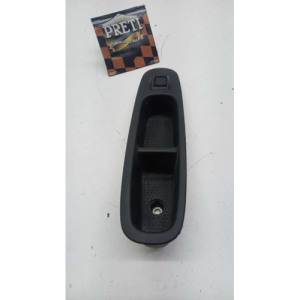 Moldura Botão Dianteiro Direito Fiat Punto 2012