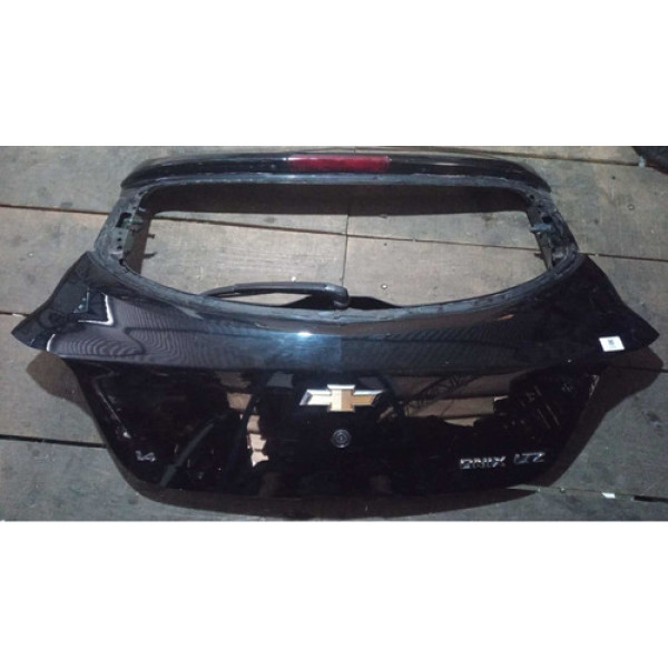 Tampa Traseira Chevrolet Onix 2017