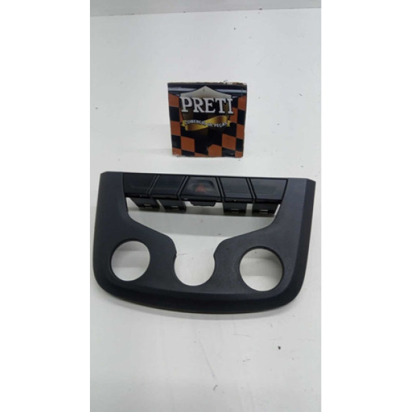 Moldura Comandando Ar Montana Agile 2010