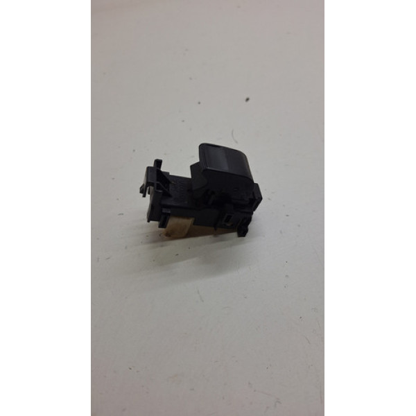 Botão Vidro Traseiro Direito Toyota Corolla 2015 / 2016 