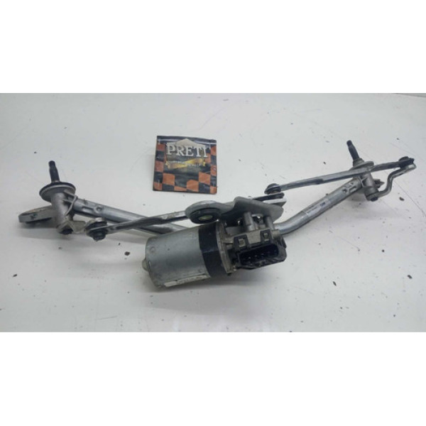 Máquina Limpador Dianteiro Agile Montana 2015