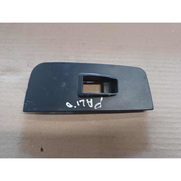 Moldura Botão Vidro Elétrico Traseiro Esquerdo Palio 2012