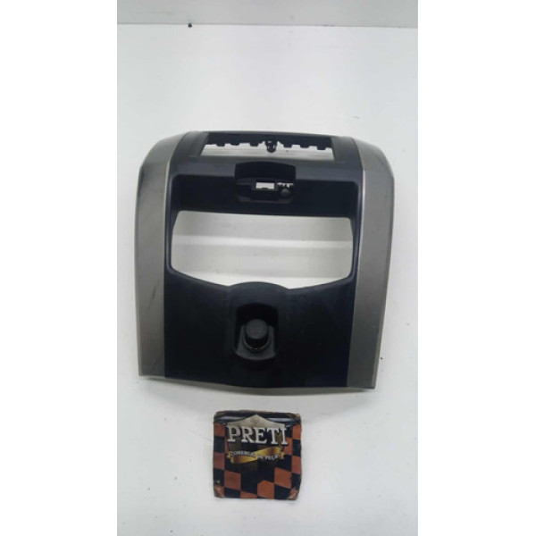 Moldura Central Nissan Livina 2013