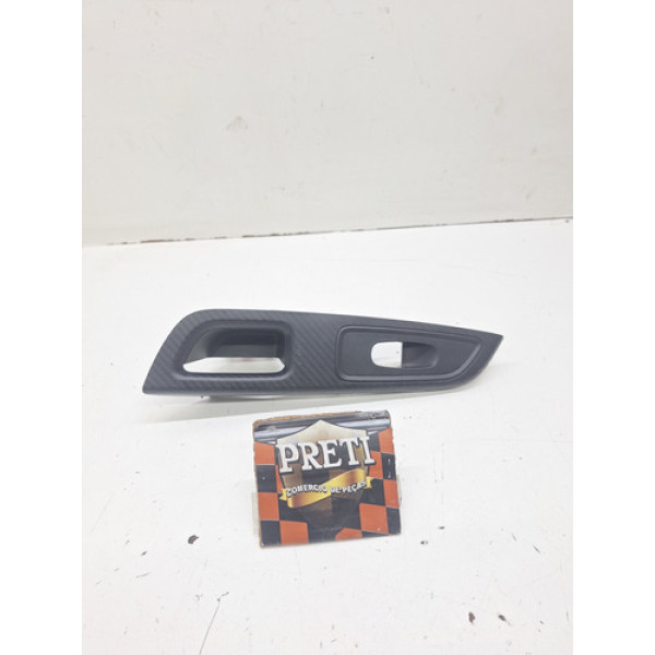 Moldura Botão Vidro Traseiro Esquerdo Nissan Versa 2023