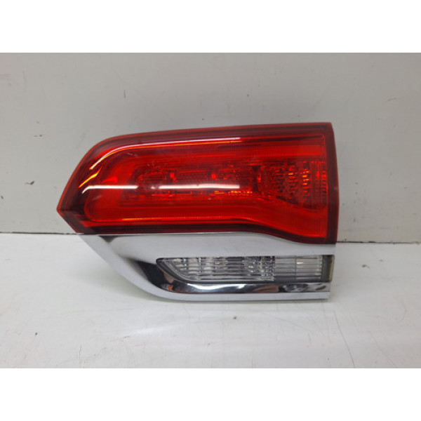 Lanterna Tampa Traseira Lado Direito Jeep Cherokee 3.6 V6 14