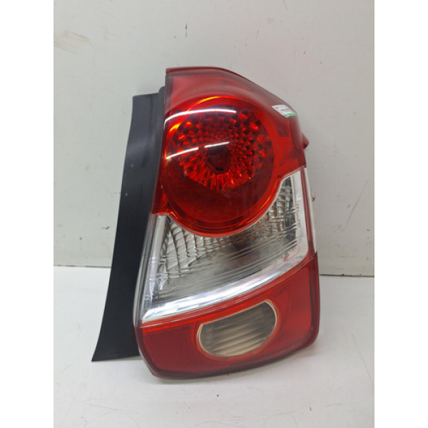 Lanterna Traseira Lado Direita Toyota Etios Hatch 2017