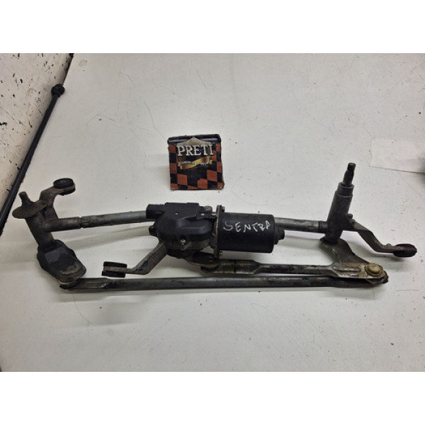 Máquina Limpador Dianteiro Nissan Sentra 2010