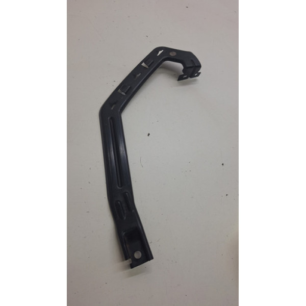 Guia Farol Lado Esquerdo Hyundai Hb20 2014 A 2019