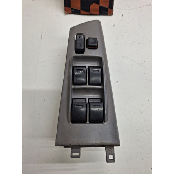 Botão Vidro Dianteiro Esquerdo Toyota Corolla Filder 2007