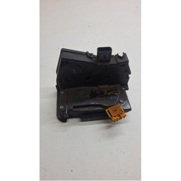 Fechadura Porta Traseira Direita Chevrolet Onix Ltz 2013