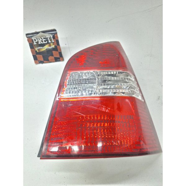 Lanterna Lado Direito Nissan Livina 2012/2013