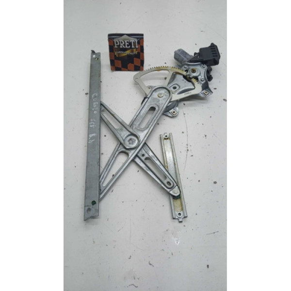 Máquina De Vidro Dianteira Direita Toyota Corolla Xei 2017