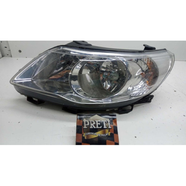 Farol Esquerdo Volkswagen Saveiro G5 2010