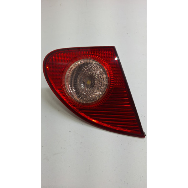Lanterna Tampa Lado Esquerdo Toyota Corolla 2003 / 2008