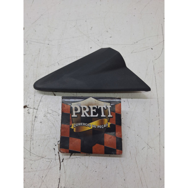 Moldura Retrovisor Lado Direito Chevrolet Onix 2014 / 2015 