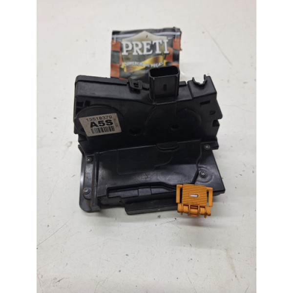 Fechadura Porta Dianteira Lado Direita Gm Onix 2012 A 2019