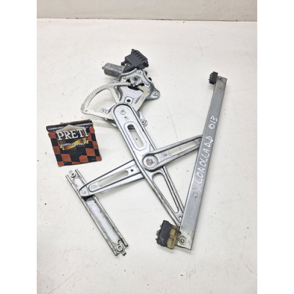 Maquina De Vidro Dianteira Direita Toyota Corolla 2013