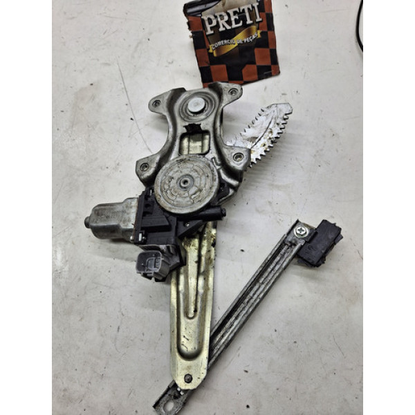 Maquina Do Vidro Traseira Esquerda Nissan Livina 2012/2013