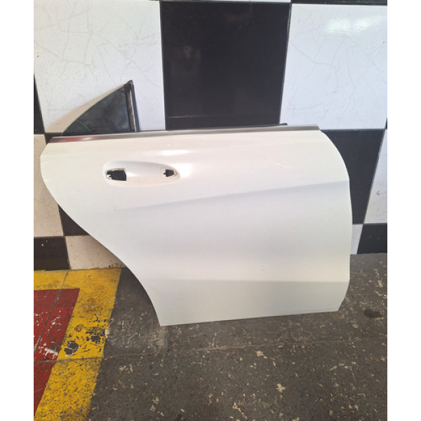 Porta Traseira Direita Mercedes Benz Cla 200 1.6 2017 