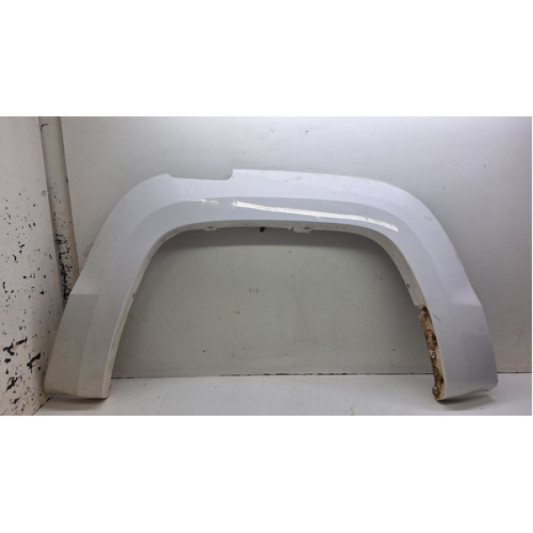 Aplique Traseiro Esquerdo Vw Amarok 3.0 V6 2020 / 2021