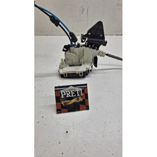 Fechadura De Porta Traseira Direita Mercedes C180 2012