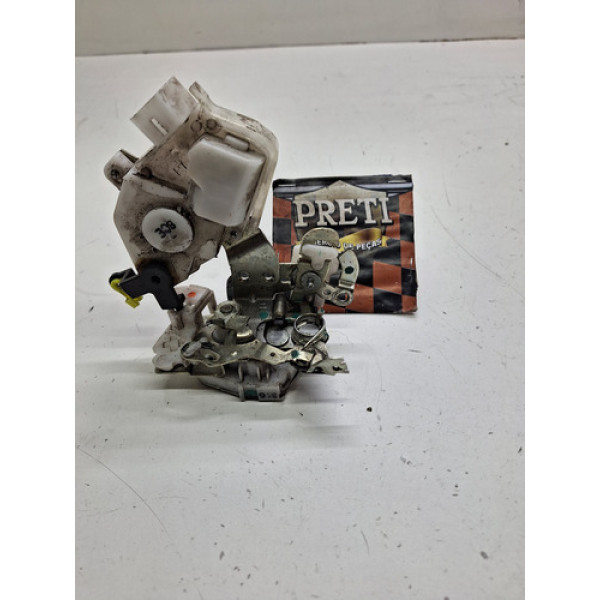 Fechadura De Porta Traseira Esquerda Toyota Etios 2019