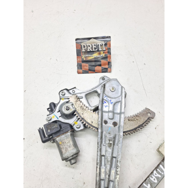 Maquina De Vidro Traseira Esquerda Nissan Tiida 2012/2013