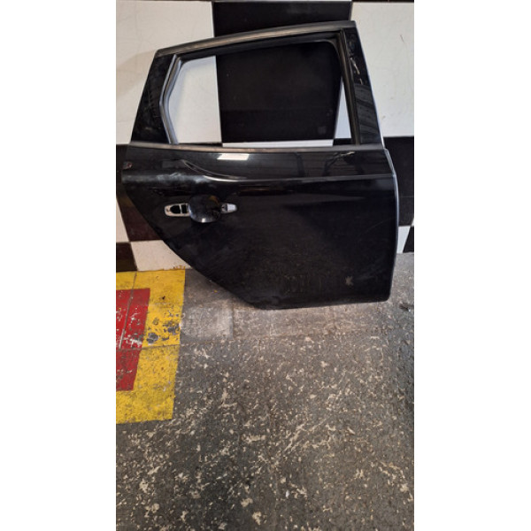 Porta Traseira Direita Volvo V40 V4 2018 