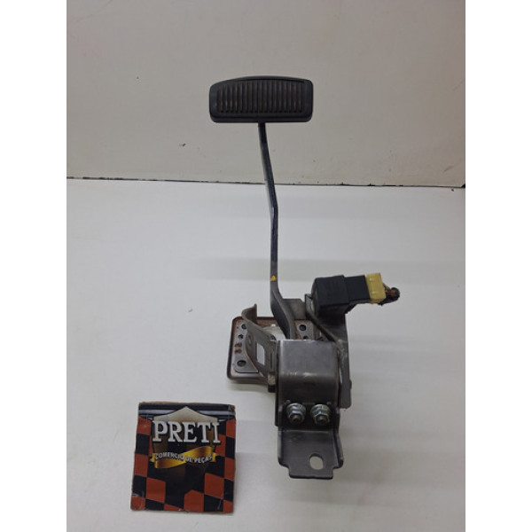 Pedal Freio Estacionamento Hyundai I30 2.0 16v 2010 / 2011
