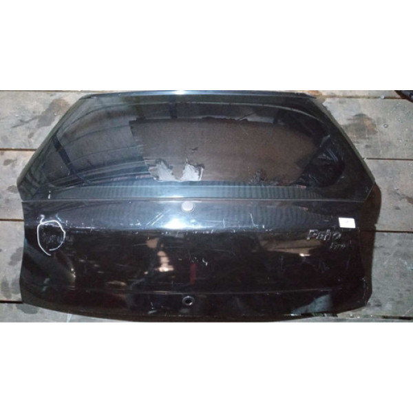 Tampa Traseira Fiat Palio 2000 C/detalhe