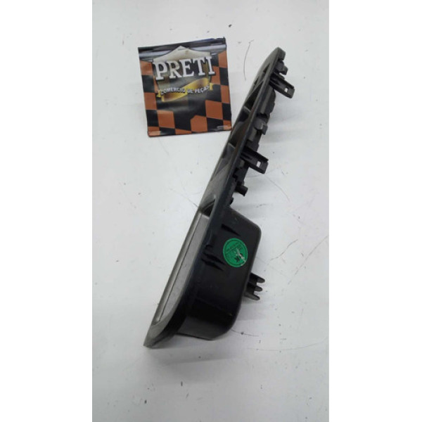 Moldura Botão Dianteiro Esquerdo Versa 2017