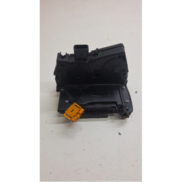 Fechadura Porta Dianteira Esquerda Chevrolet Onix Ltz 2013 