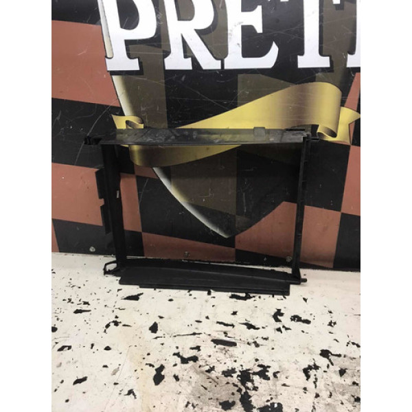 Defletor Do Radiador Duster 1.6 16v Aut 2019 Original