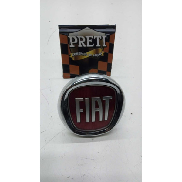 Emblema Tampa Traseira Fiat Punto 2012