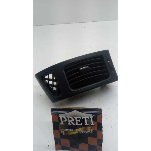 Difusor De Ar Esquerdo Hyundai I30 2011