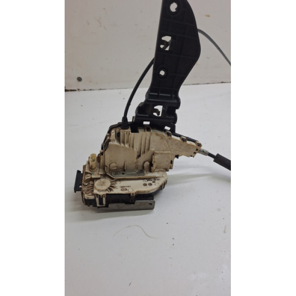 Fechadura Porta Dianteira Lado Direita Fiat Freemont 2012