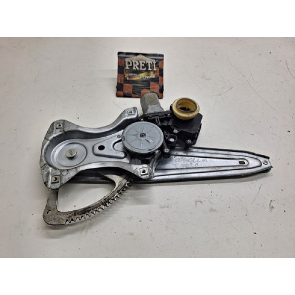 Máquina De Vidro Traseira Direita Toyota Corolla 2016/2017